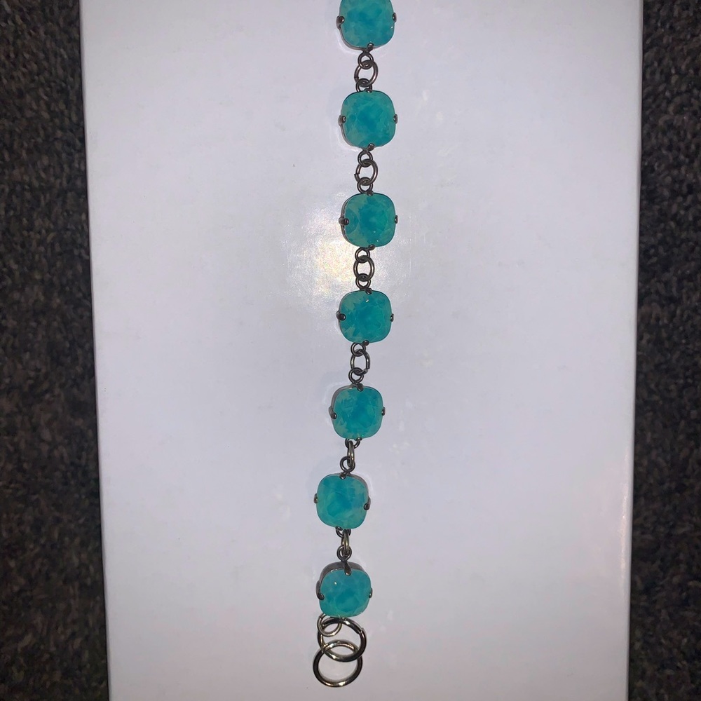 🍉 Ocean Blue Stone Bracelet